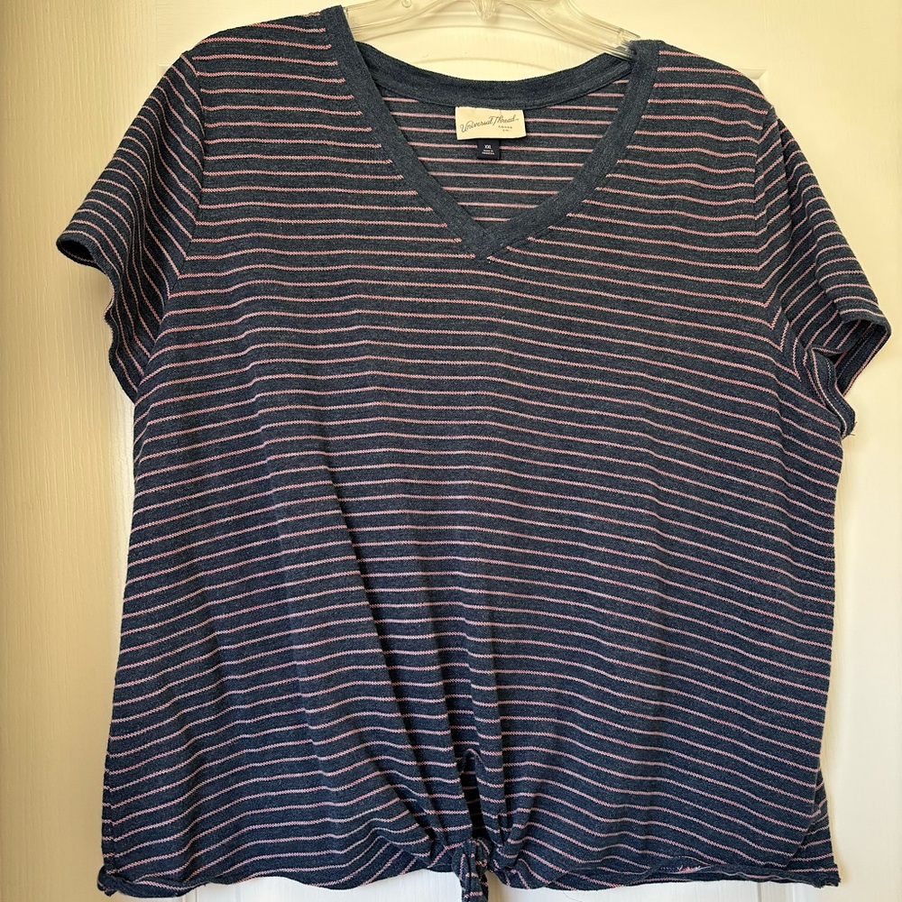 Universal Thread XXL women’s top